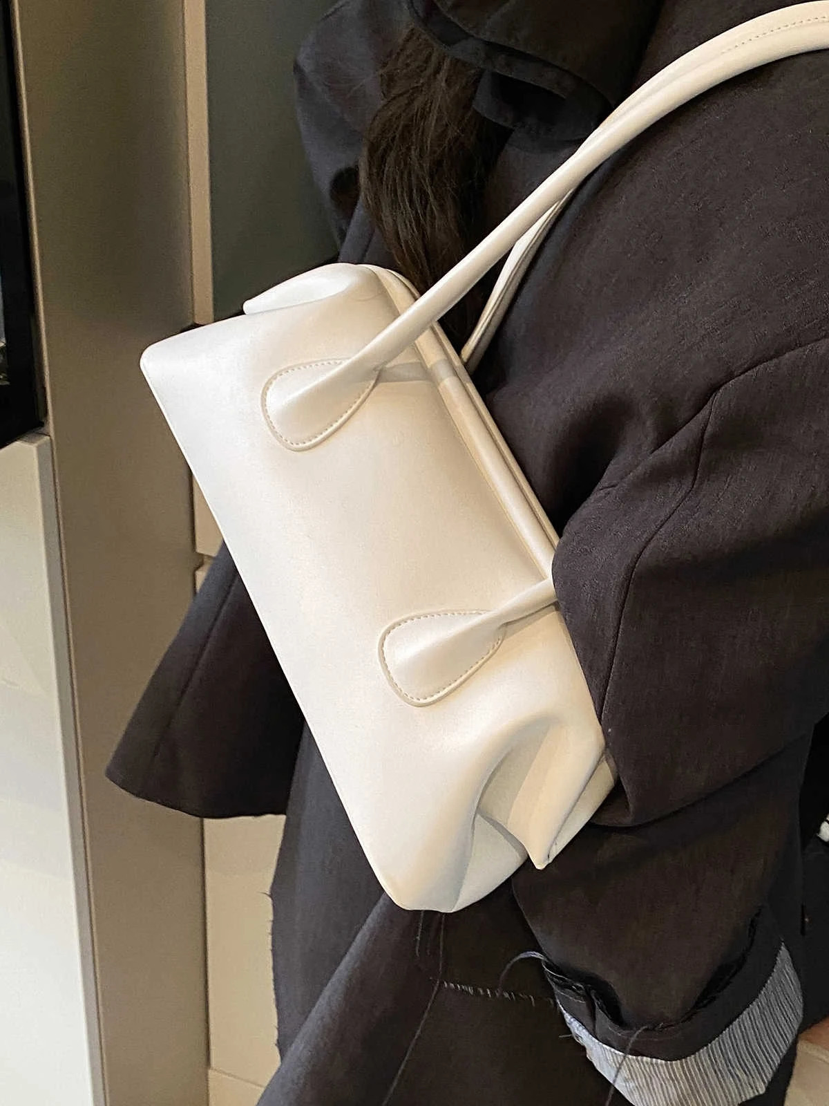 Fashion Women Underarm Bag Spring and Summer Solid Color Button Free PU Shoulder Bags French Casual Simple Handbags 250809