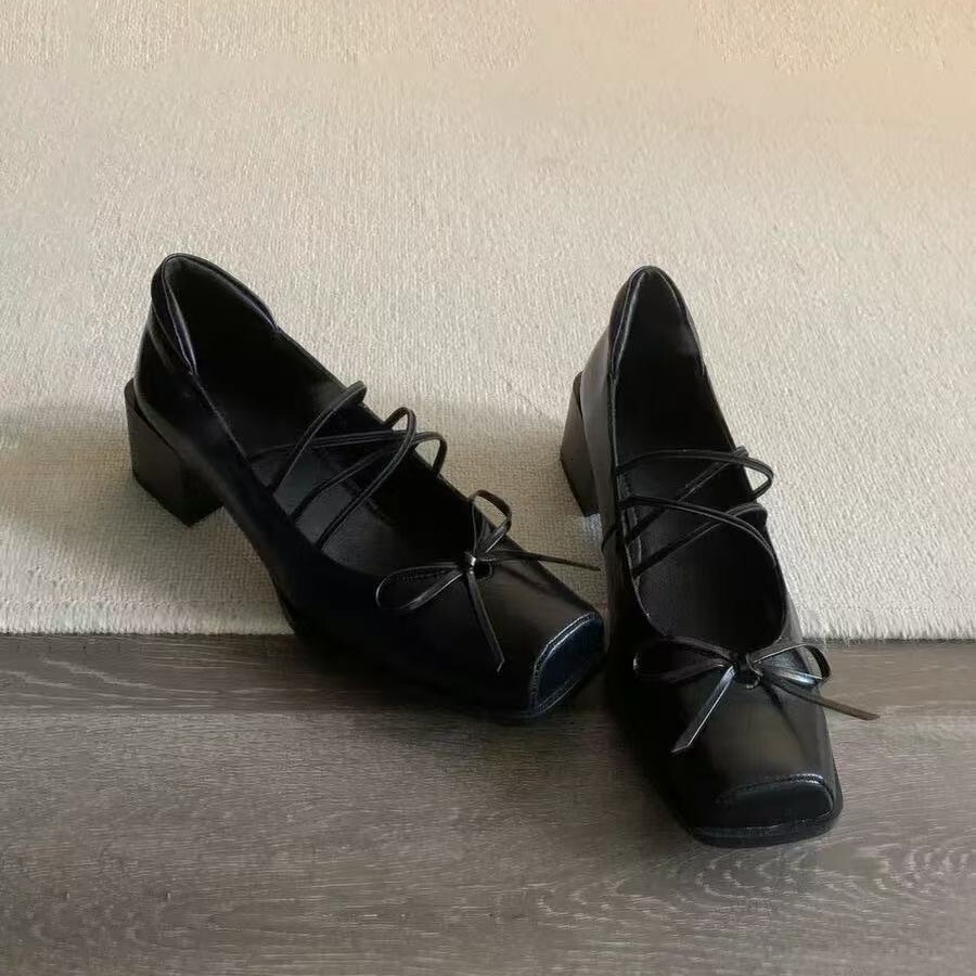2025 Designer's New Women's Single Shoe Thick Heel Leather Bow Middle Heel Ballet Shoes