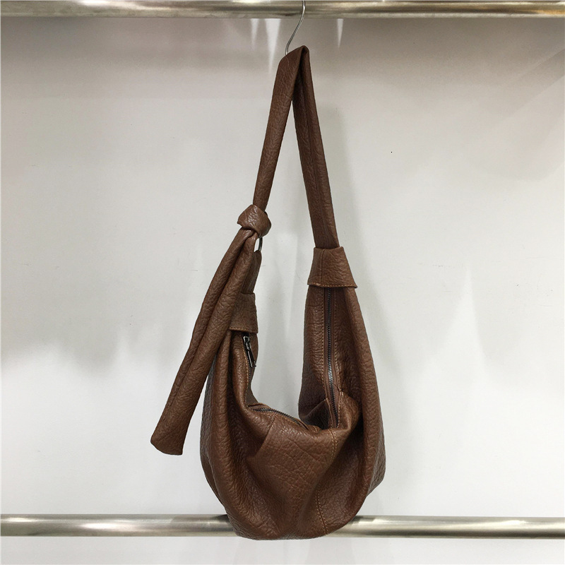 Soft Leather Wrinkled Dumpling Lazy Style Casual Versatile Shoulder Bag ddmymoon