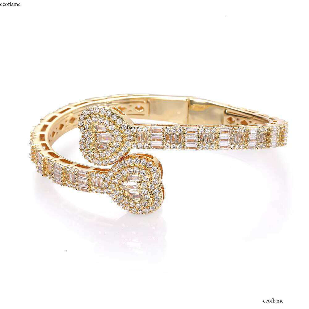 Personality Hip Hop Iced Out Baguette Dia Gold Plated Heart Cuff Bracelet