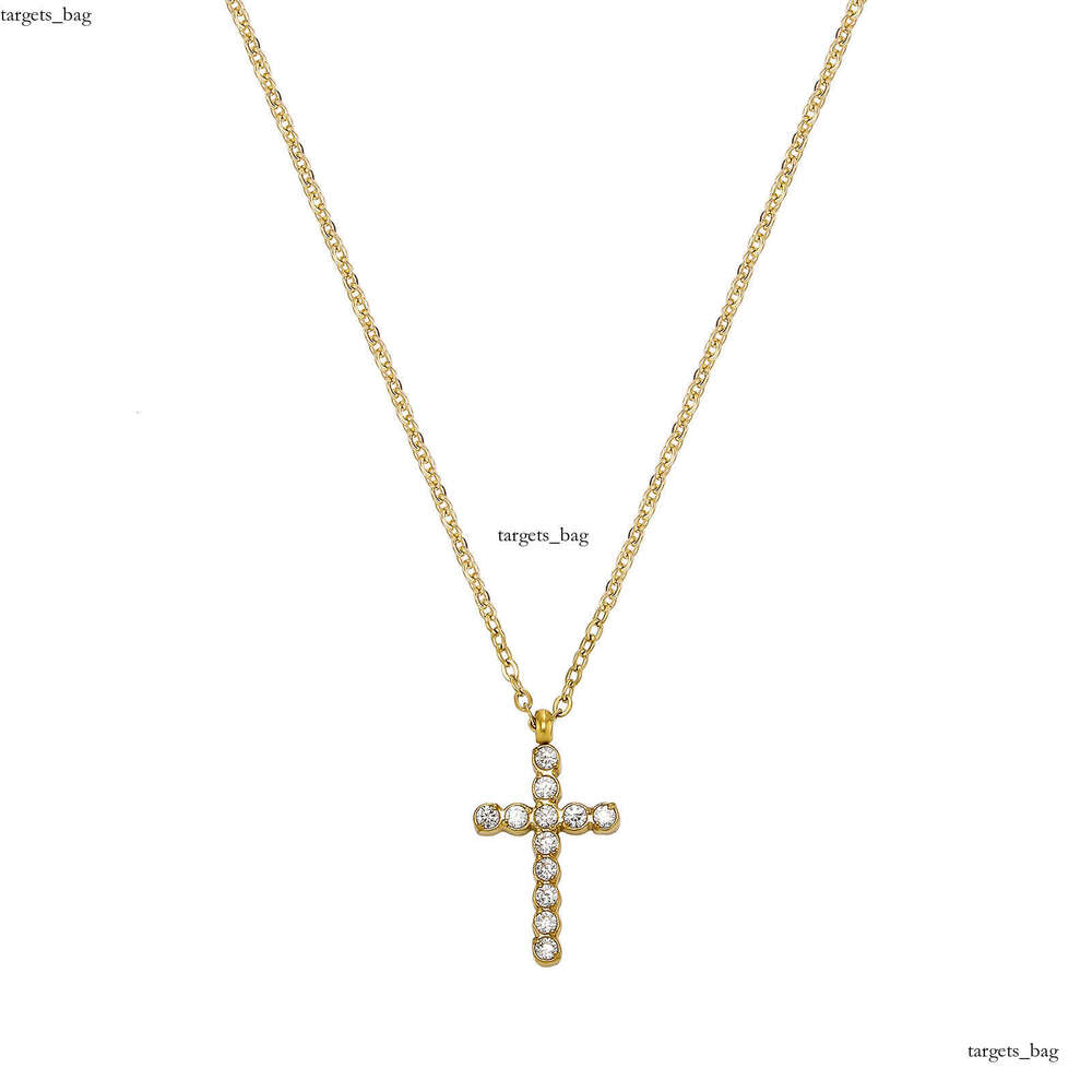 Hip-Hop Style Hot-Selling Titanium Cross Pendant for Men and Women Sterling Silver Moissanite chain Chain Gold
