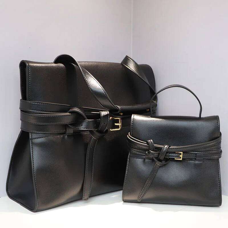 Spring and Autumn New Women's Leather Crossbody Handbag Simple Belt Buckle One Shoulder Student Bag