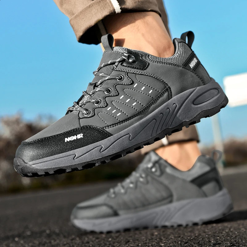 2025 summer lightweight high quality outdoor climbing boots casual shoes sneaker mens plus Size39-47 Breathable Comfortable 250805