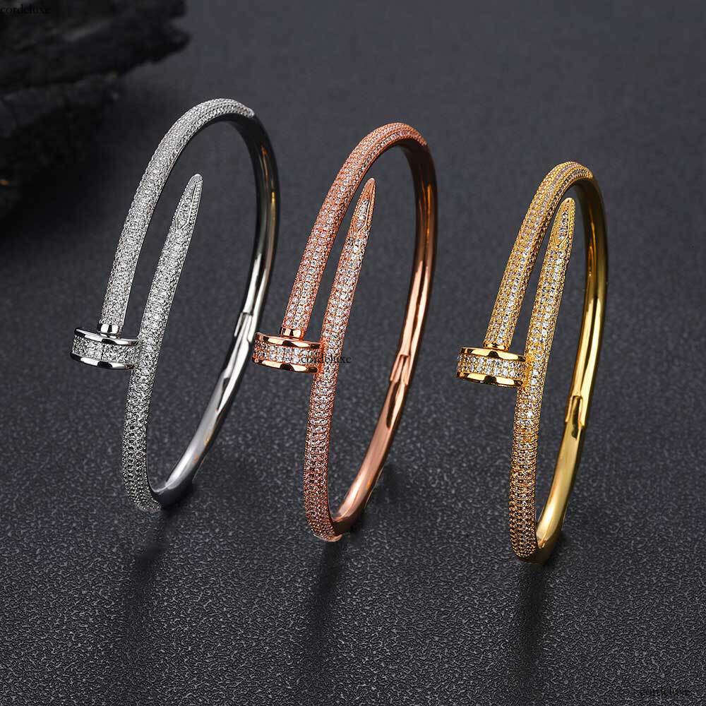 Hip-Hop Full Dia Stud Jewelry Micro-Inlaid Zircon Trendy Brand Personality Men's Carriage Bracelet