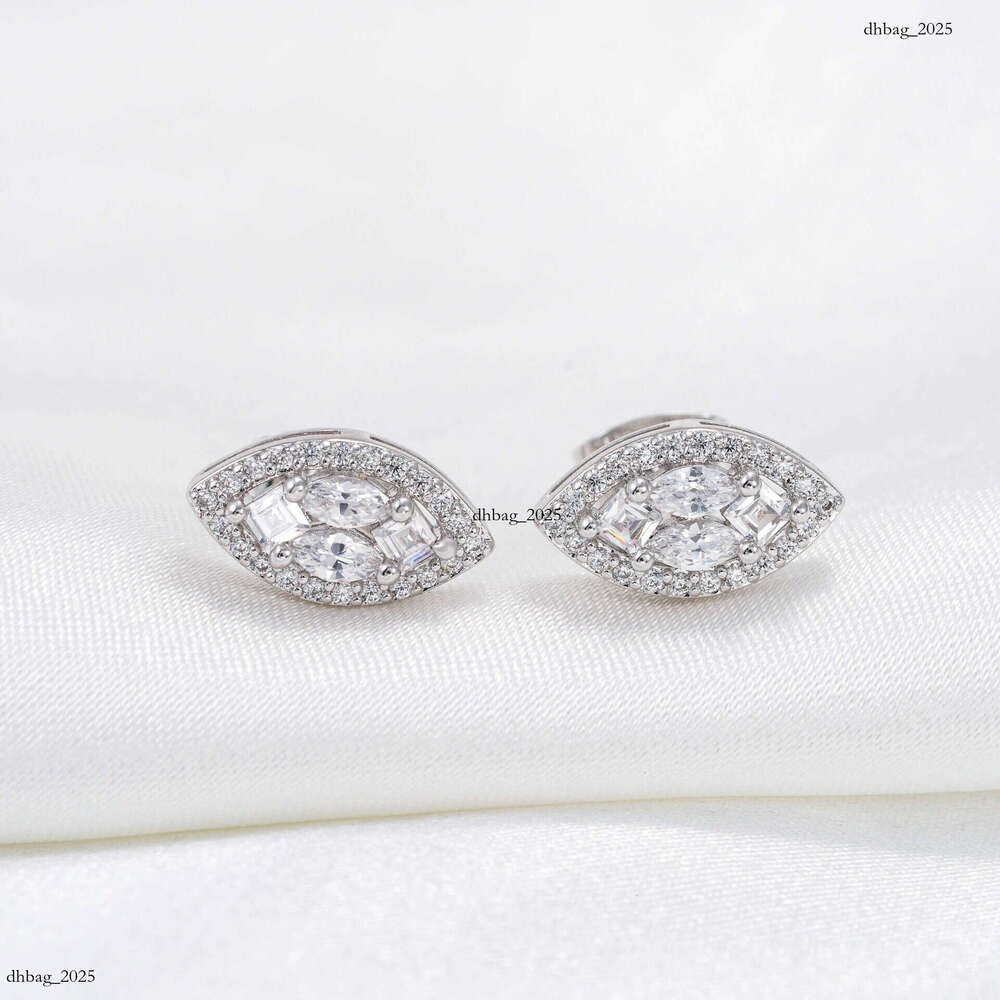 ICED OUT New Creative Oval Sier Moissanite Full Inlay Trendy Must-Have Earrings