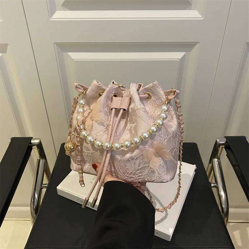 Sweet Butterfly Women Drawstring Bucket Shoulder Bags Versatile Ladies Crossbody Bag Clutch Fashion Girls Pearl Chain Handbags bag