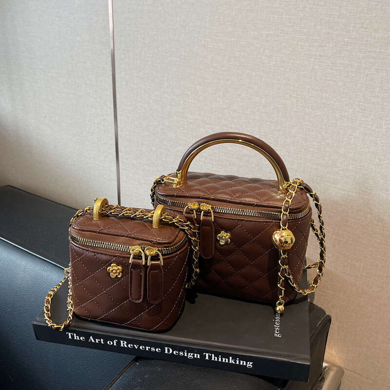 New Handbag for Women Spring Quilted Trendy Chain Bucket Parent-Child Mini Crossbody Makeup Bag