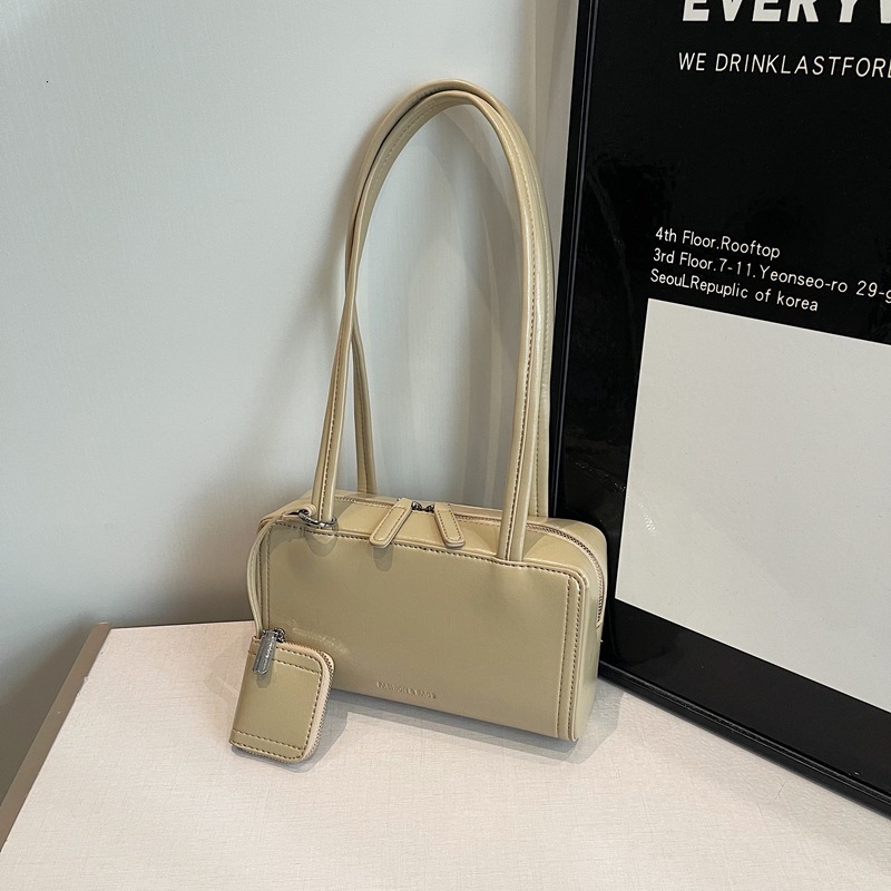 New Retro Underarm Women's Bag Simple Handbag Luxury Bag Autumn Winter Designer Bag Simple Cross-border Versatile Shoulder Bag Niche Trendy Women