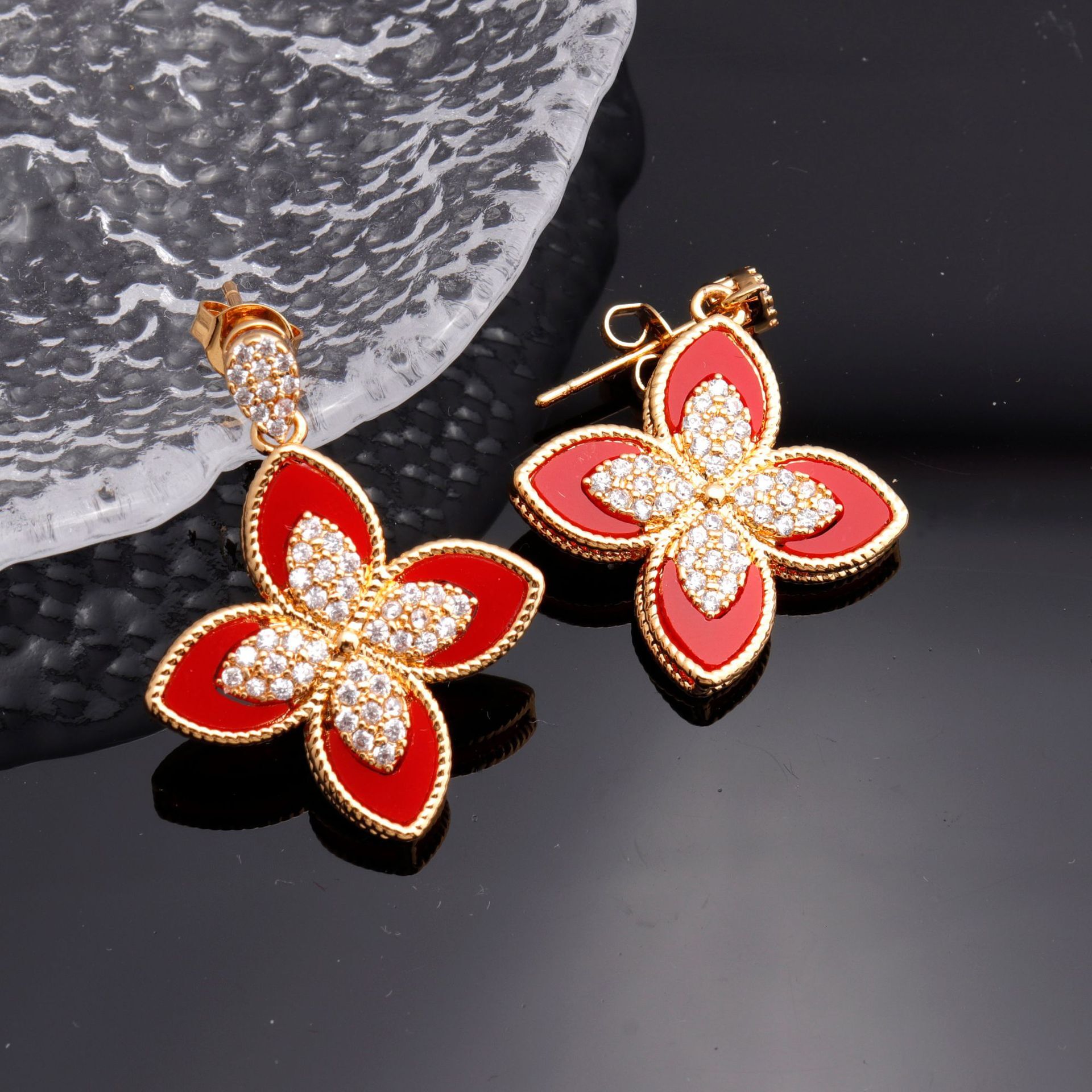 New High Version Pointed Four-Leaf Clover RC Flash Dia Rhombus Four-Petal Flower Three-Dimensional Pendant Earrings Ear Jewelry