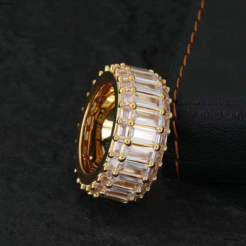 1mm Width Gold Dia Rings Hip Hop Iced Finger Jewelry Shiny CZ Stone Sier Plated Baguette Ring