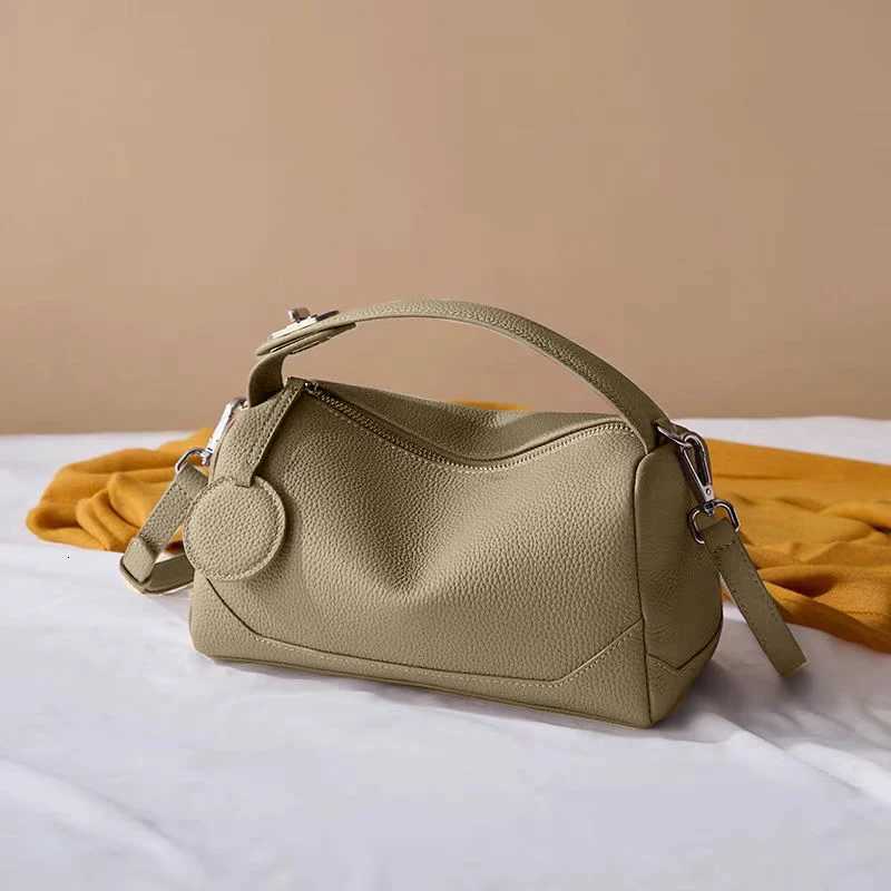 Luxury Womens Bag Genuine Leather Small Square Bag Ladies Boston Handbag Retro Versatile Commuter Crossbody Bag Clutch Tote Z250809