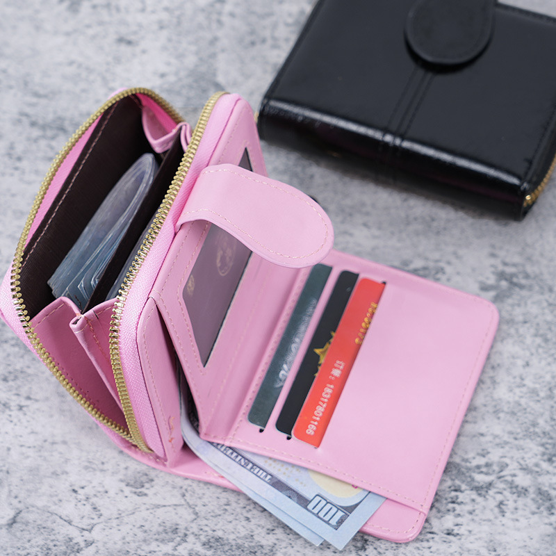 2025 New Cross-Border Short Wallet Women's Oil Wax Leather Vintage Coin Luxury bag Purse Buckle Coin Bag Women's Small Wallet