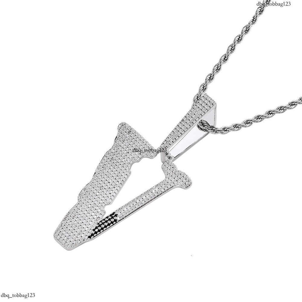 Full Dia Large V Pendant Necklace Trendy Brand Hip Hop Personality Jewelry