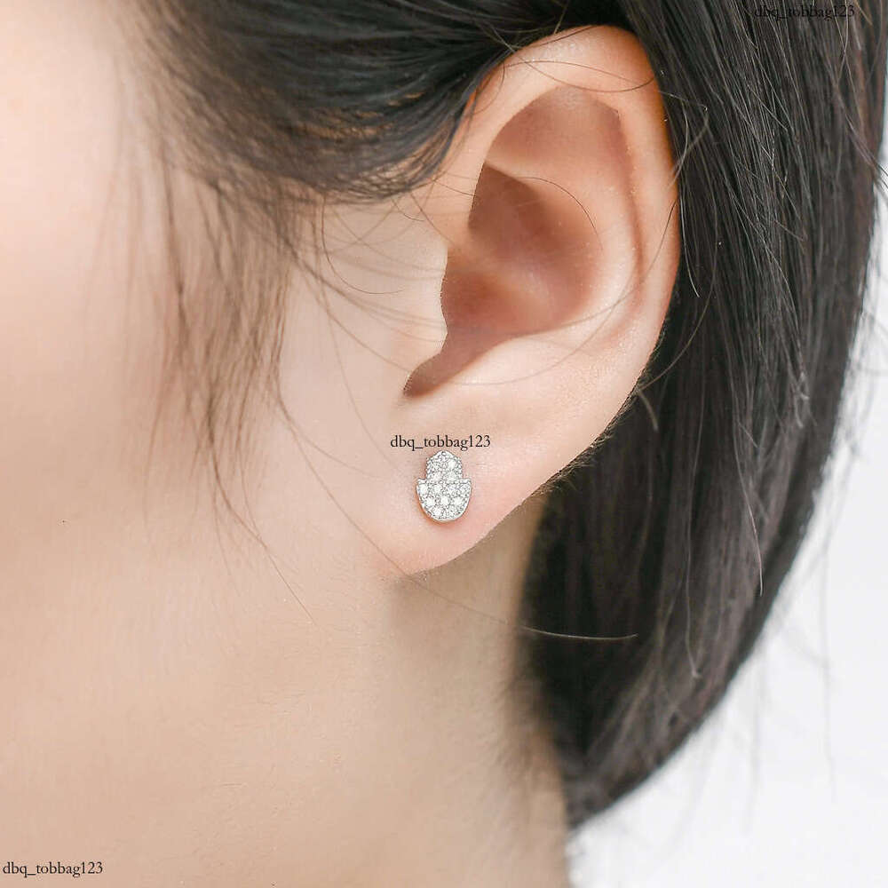 New Micro-Paved Zircon Iced Out VVS Small Hand Hip-Hop Earrings