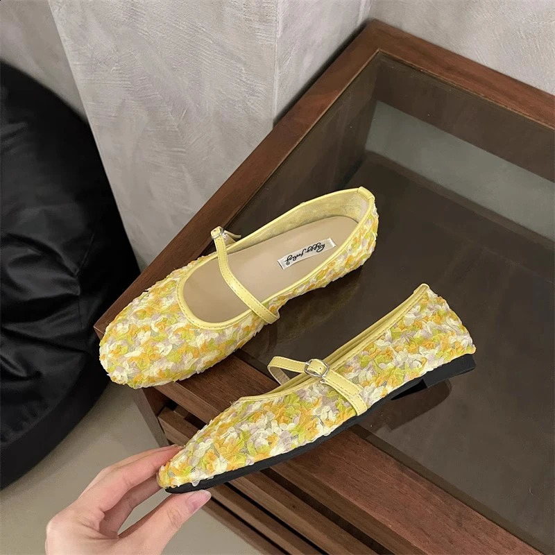 SUOJIALUN 2025 Summer Women Flat Shoes Fashion Flower Lace Slip On Mary Jane Shoes Soft Flat Heel Outdoor Dress Single Shoes 250805