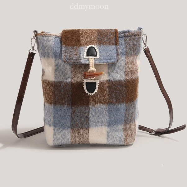 Wool Plaid 2025 New College Style Bucket Crossbody Bag for Going Out ddmymoon