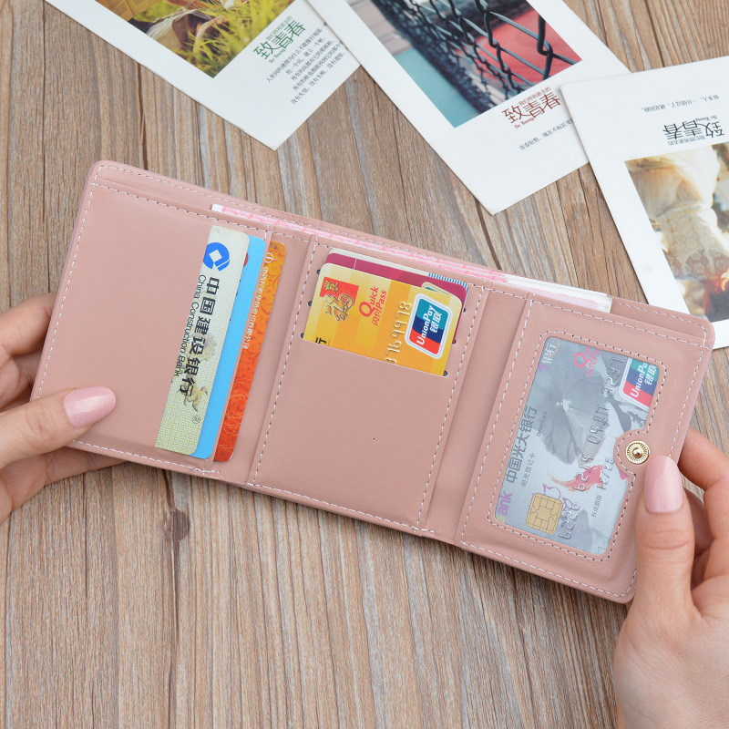 New Women's Wallet Short Style Luxury Bag Money Clip For Female Students Thin Fashion Simple Large Capacity Foldable Soft Leather Designer Bag Sm