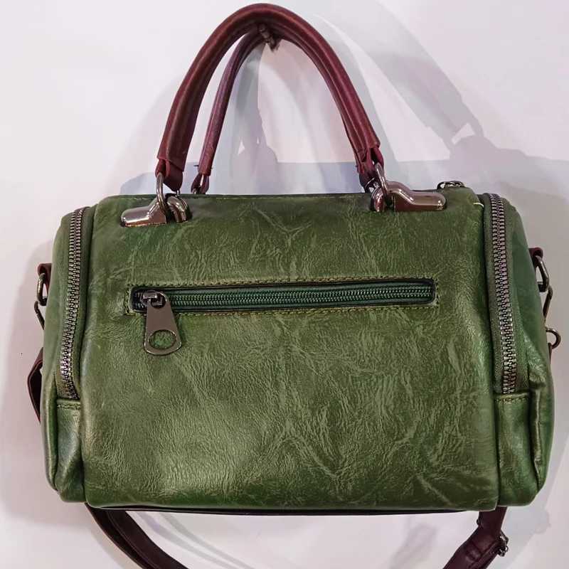 Fashion New Womens Bag Flower Decoration Womens Handbag Single Shoulder Crossbody Bag Z250809