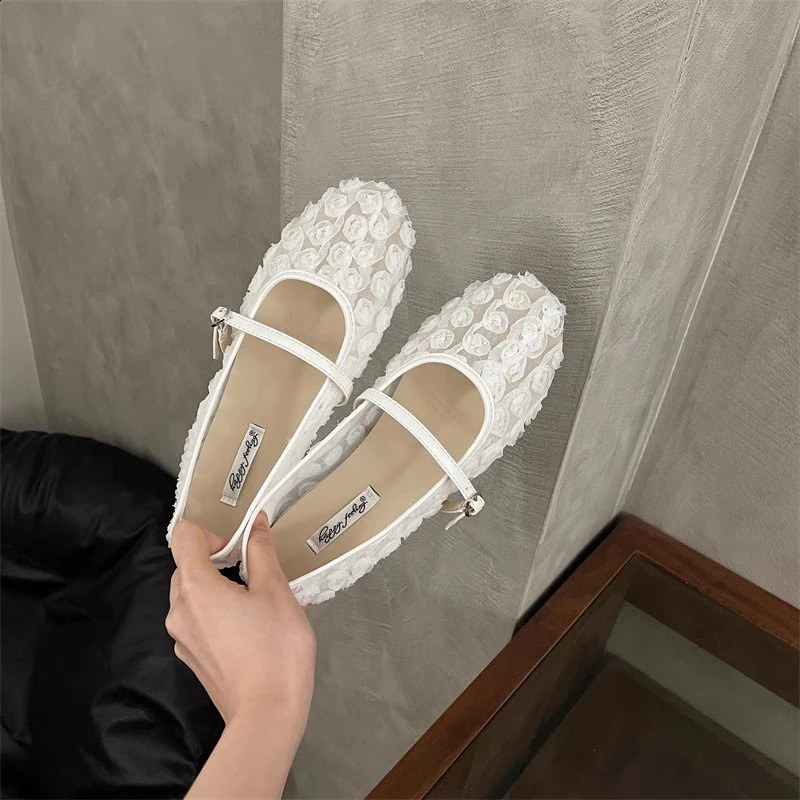 SUOJIALUN 2025 Summer Women Flat Shoes Fashion Flower Lace Slip On Mary Jane Shoes Soft Flat Heel Outdoor Dress Single Shoes 250805