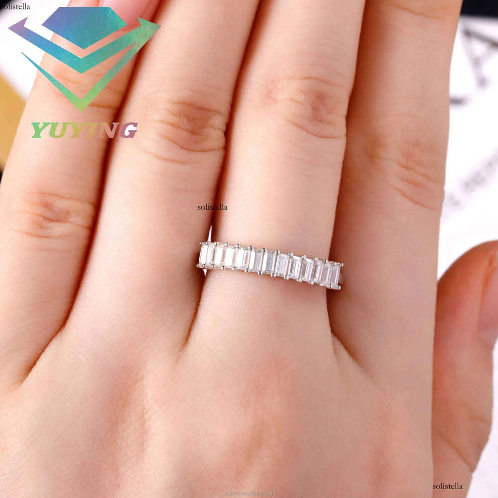 Custom Emerald Cut Dia Wedding Fine Jewelry Gold Eternity Band VVS Moissanite Engagement Ring