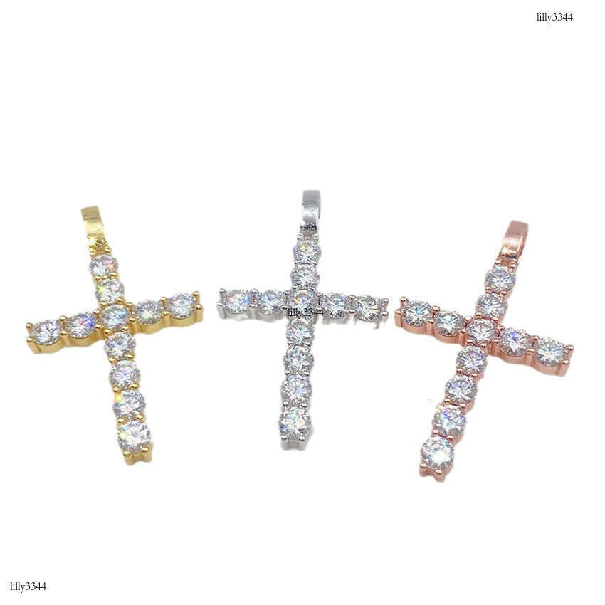 Hip-Hop Personality Iced Out VVS Cross Full Inlaid D Color Moissanite Necklace Pendant