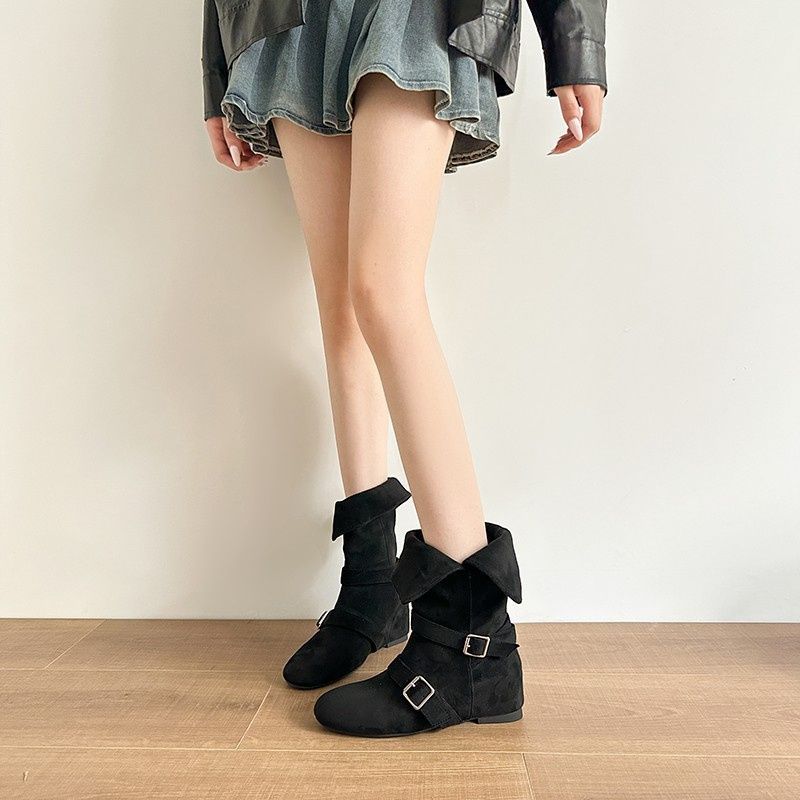 hot Free delivery designer woman boots Fashionable Martin boots with warm design and comfortable commuting boots
