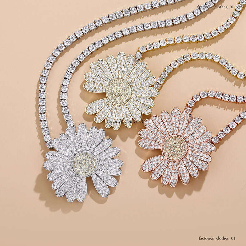 New Style G-Dragon Daisy Pendant Full Moissanite chain Simple Personality Hip-Hop Trendy Necklace Jewelry