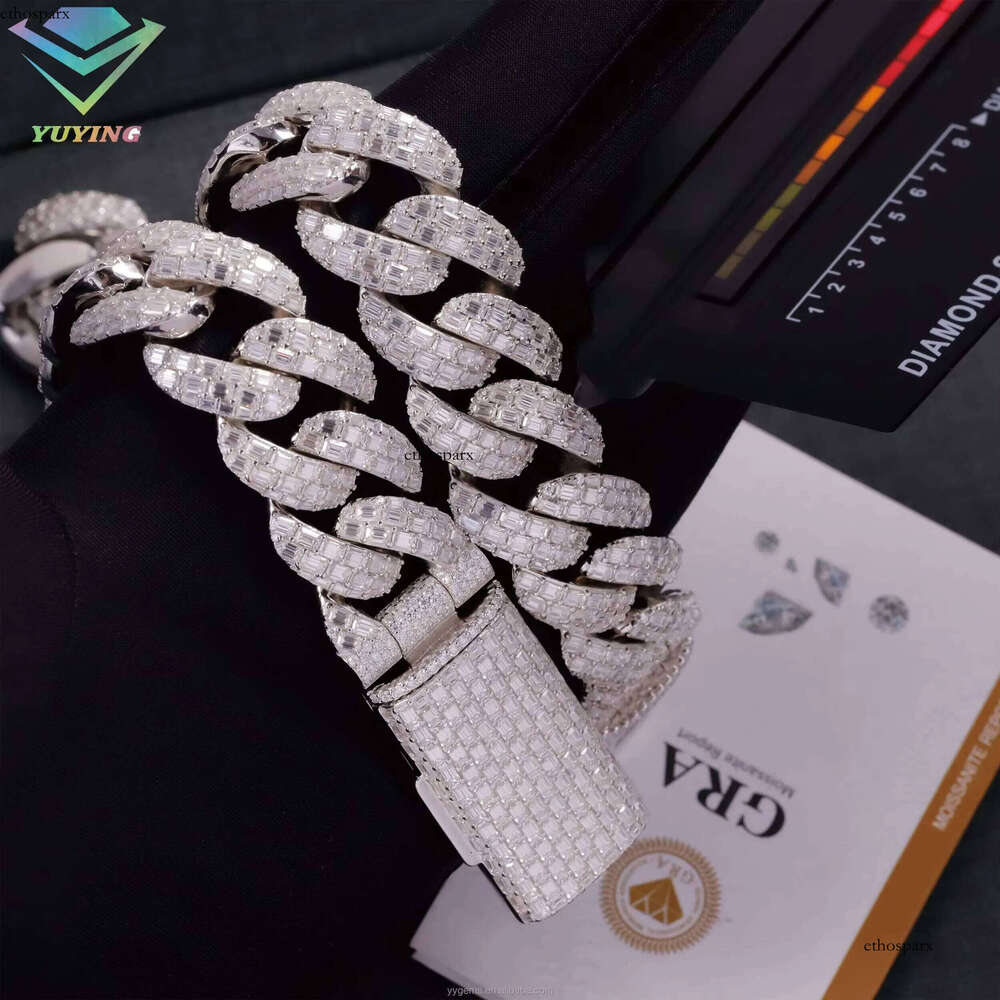 Design VVS Baguette Moissanite Chain 23mm Wide Solid Sier Gold Plated Iced Dia Rapper Cuban Link Necklace