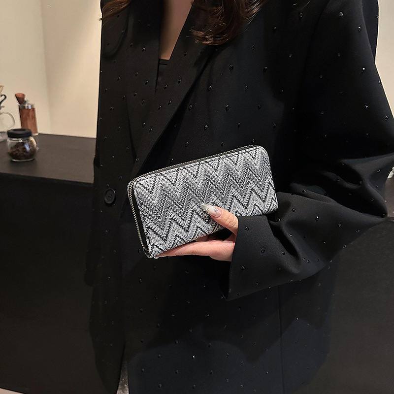 New 2025 Women's Long Zipper Wallet Large Capacity Phone Bag Designer Bag Multi-card Slot Coin Purse Cross-border Trendy Luxury Bag Card Holder