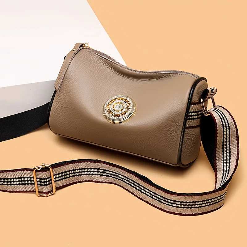 Genuine Leather Crossbody Bag Stylish Black Camel Green Womens Trendy Handbag Single Shoulder Bag with Adjustable Strap Z250809