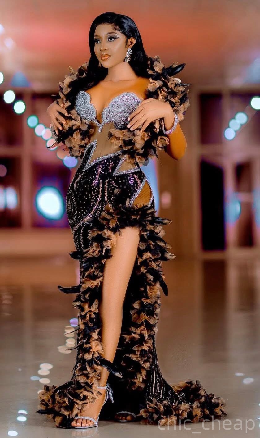 Mermaid Black Prom Dresses 2025 Feather Sequined Crystals High Split Evening Formal Party Second Birthday Engagement Gowns Plus Size Dress For Special