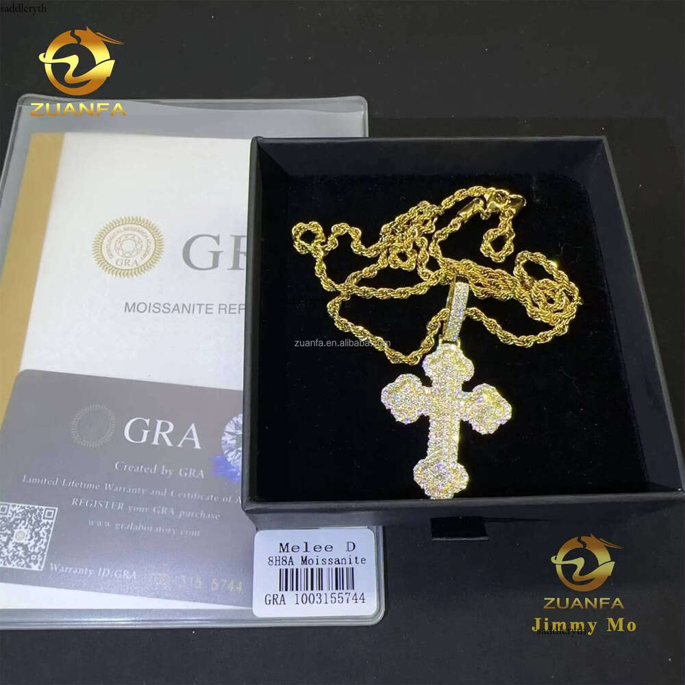 New Design Trendy Fashion Shining Jewelry Hip Hop Sterling Sier Claw Setting VVS Moissanite Dia Cross Pendant