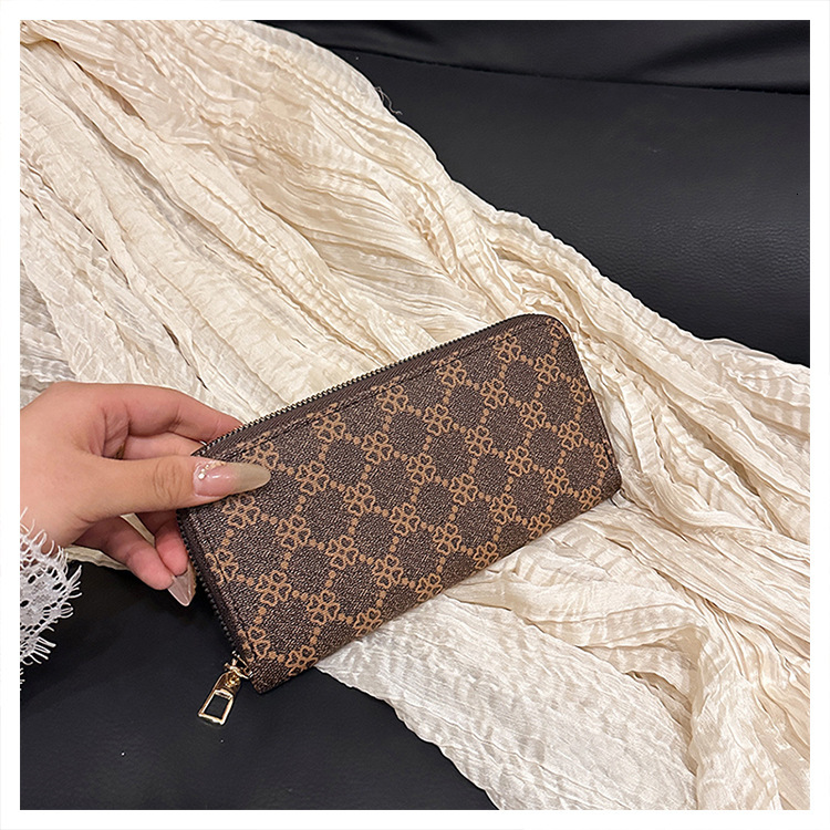 New Women's Long Wallet Cross-border Wholesale Printed Phone Wallet Multi-card Slot Luxury Bag Designer Bag Card Holder Lightweight Zipper Clutch