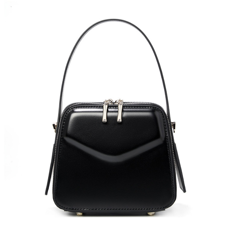 25 Spring Summer New Niche Design Ear-Hanging Series Handheld Brim Genuine Leather Women's Commuter Crossbody Bag
