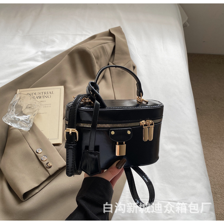 Cross-border Makeup Bag Women's Bag 2025 Summer New Handheld Box Bag High-end Fashion Niche Luxury Bagfree Shipping Designer Design Crossbody Bag