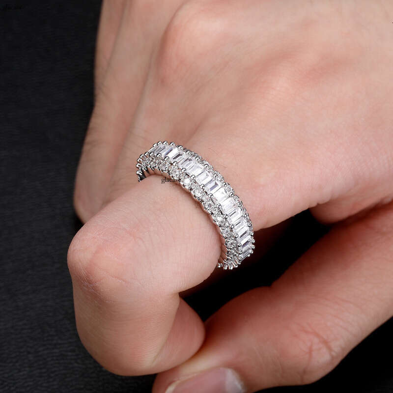 Full Zircon Unisex Personality Light Luxury Ring Hip-Hop Jewelry