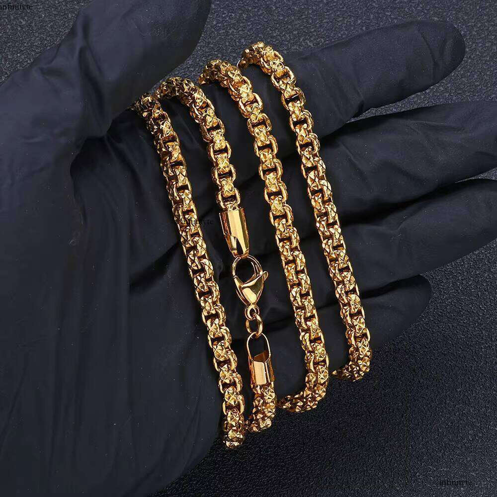 NUOYA 5MM New Fashionable Stainless Steel Emed Square Design Hip Hop Style Unisex Personalized Chain Bracelet