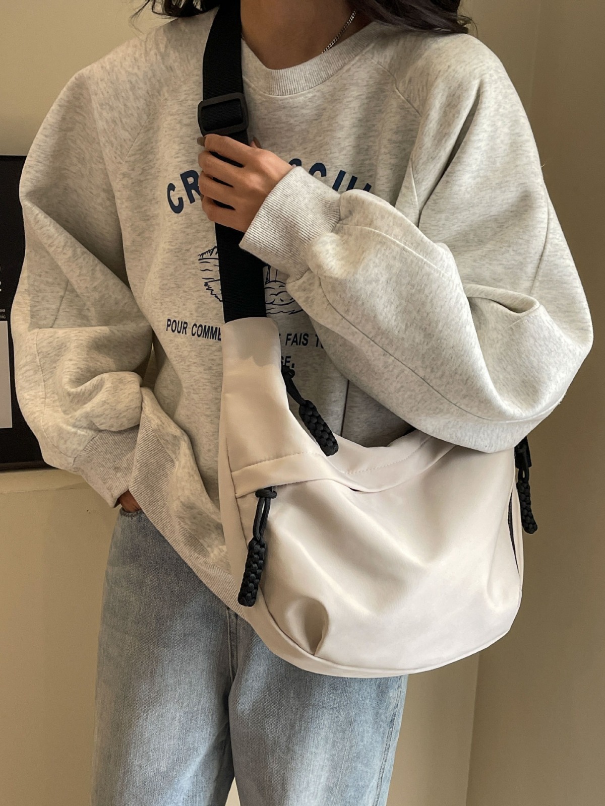 This Year's Trend Oxford Cloth Crossbody Women New Casual Shoulder Bag for Students Class Commuting Dumpling Bag. ddmymoon