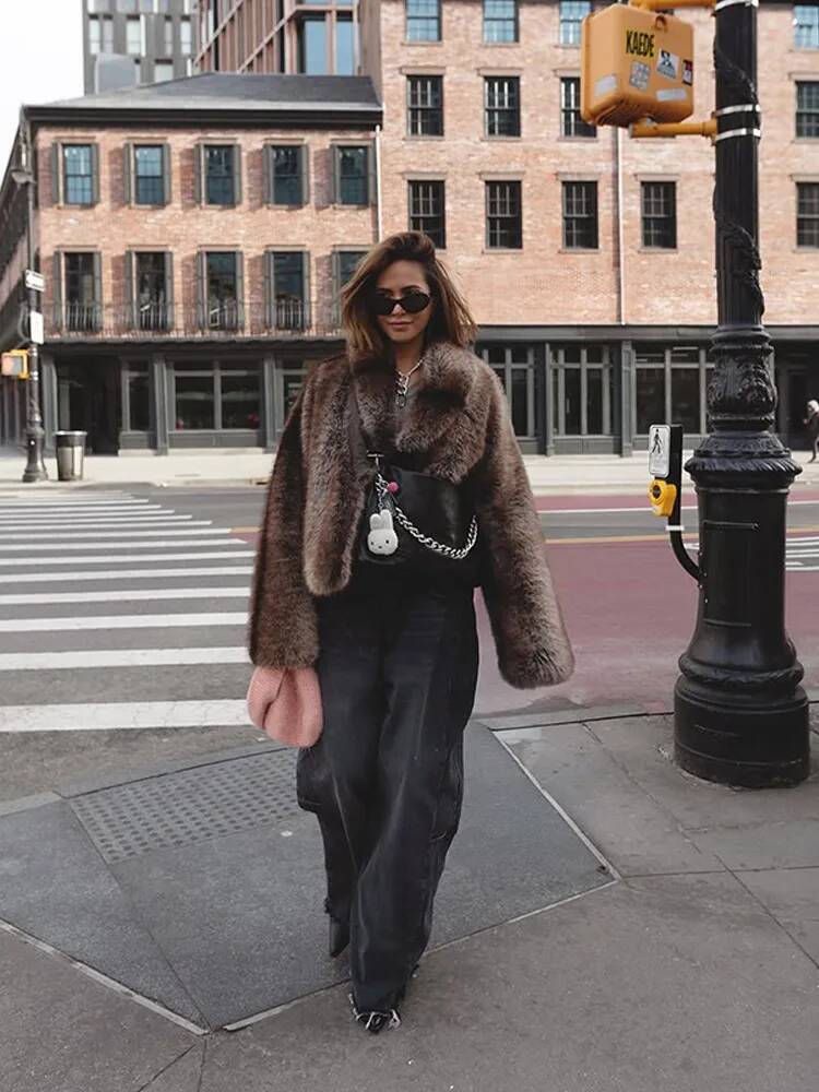 Fluffy Solid Faux Fur Thicken Jacket Women Elegant Lapel Long Sleeves Loose Plush Coats Autumn Winter Chic Female Street Wear