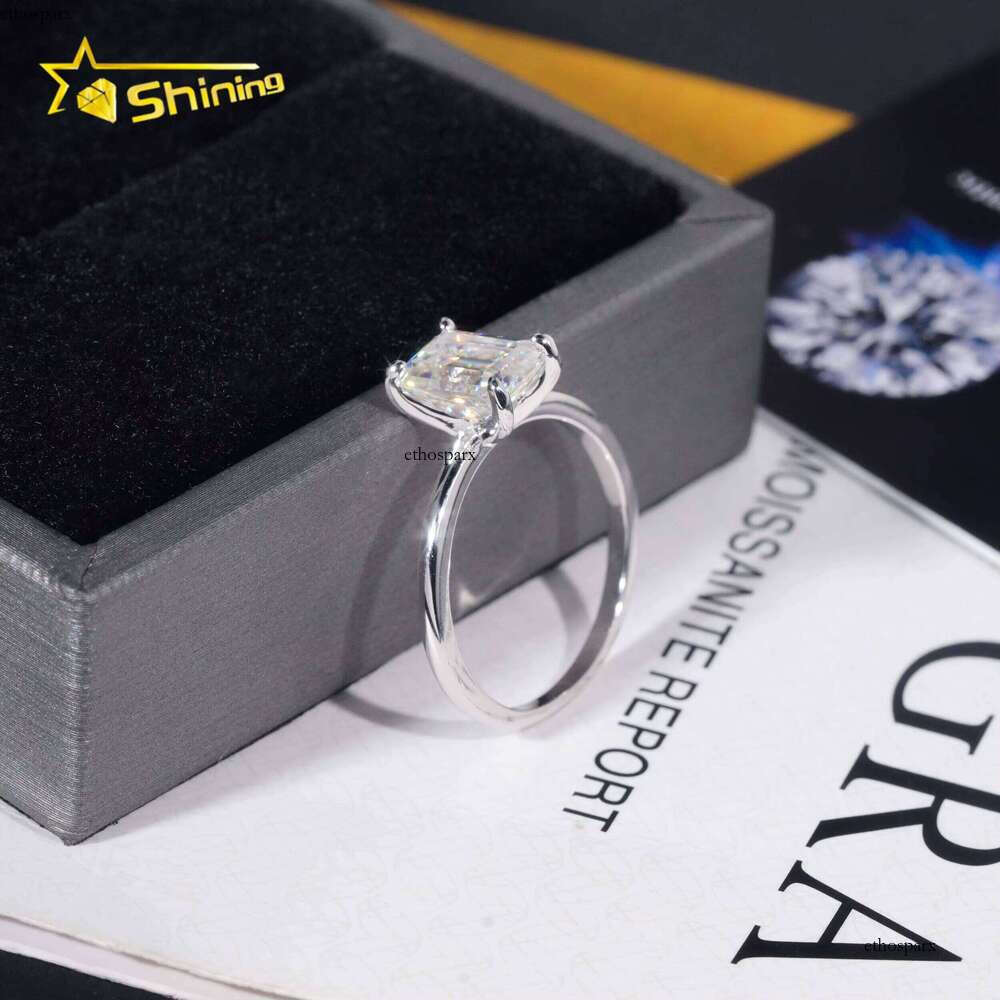 Pure Silver VVS Engagement for Women 2CT Rhodium Plated Gold with Inlaid Gemstone Women's Ring