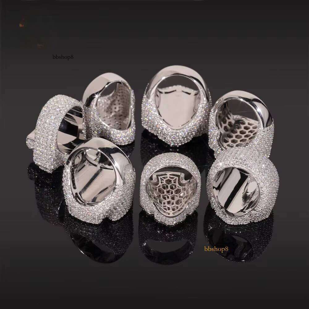 Pass 100% testStyle Hot Sale Vvs Men Dia Rings Sier Ice Out Cross Moissanite Hip Hop Ring Collection