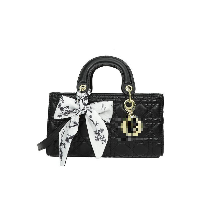 Free Shipping Designer 2025 Spring New Fashionable Shoulder Bag Embroidered Horizontal Scarf Handbag Women's Small Square Bag