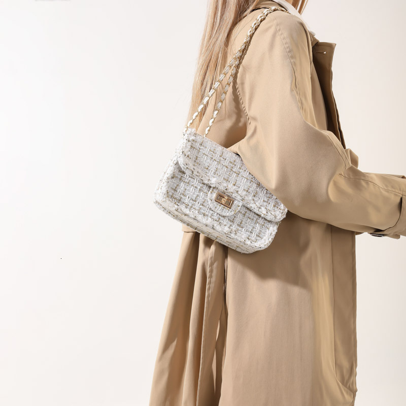 This Year's Trend Luxury Bagfree Shipping Designer Small Square Bag 2023 New Autumn Bag Women Chain Personality Crossbody Bag Casual Simple Shoul