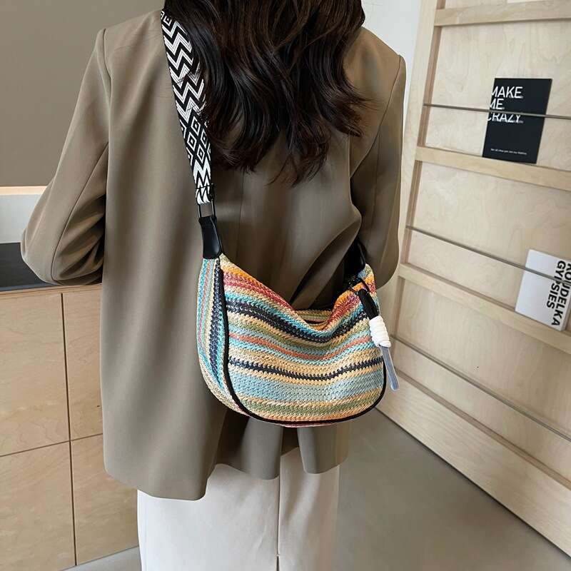 Hot Selling Rainbow Straw For Women New Fashion Underarm Single Shoulder Versatile Large Capacity Commuter Crossbody Bag Designer Bags