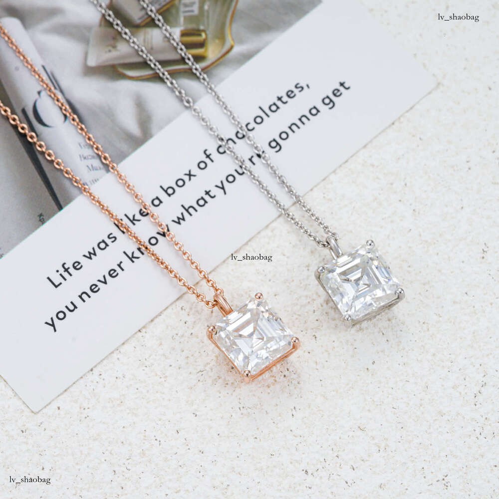 Daily Wear Fashion Simple Square Sier 4.5 ct Moissanite Collarbone Chain Niche Elegant Women's Necklace