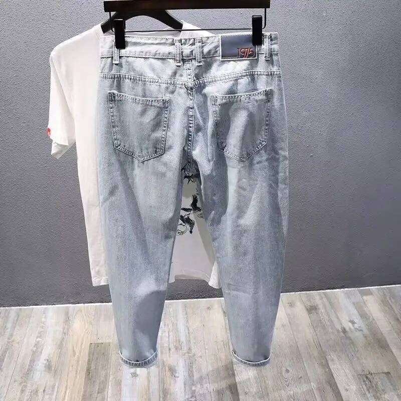Fashion Clothing Washed Men's Casual Denim Jeans for Spring and Autumn Slim Fit Solid Pants Streetwear Ripped Holes Male