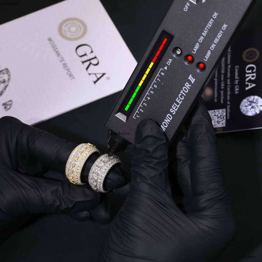 Iced Out Moissanite Band S Plated Yellow K Gold Material VVS Dia Finger Eternal Cuban Ring for Hip Hop Men