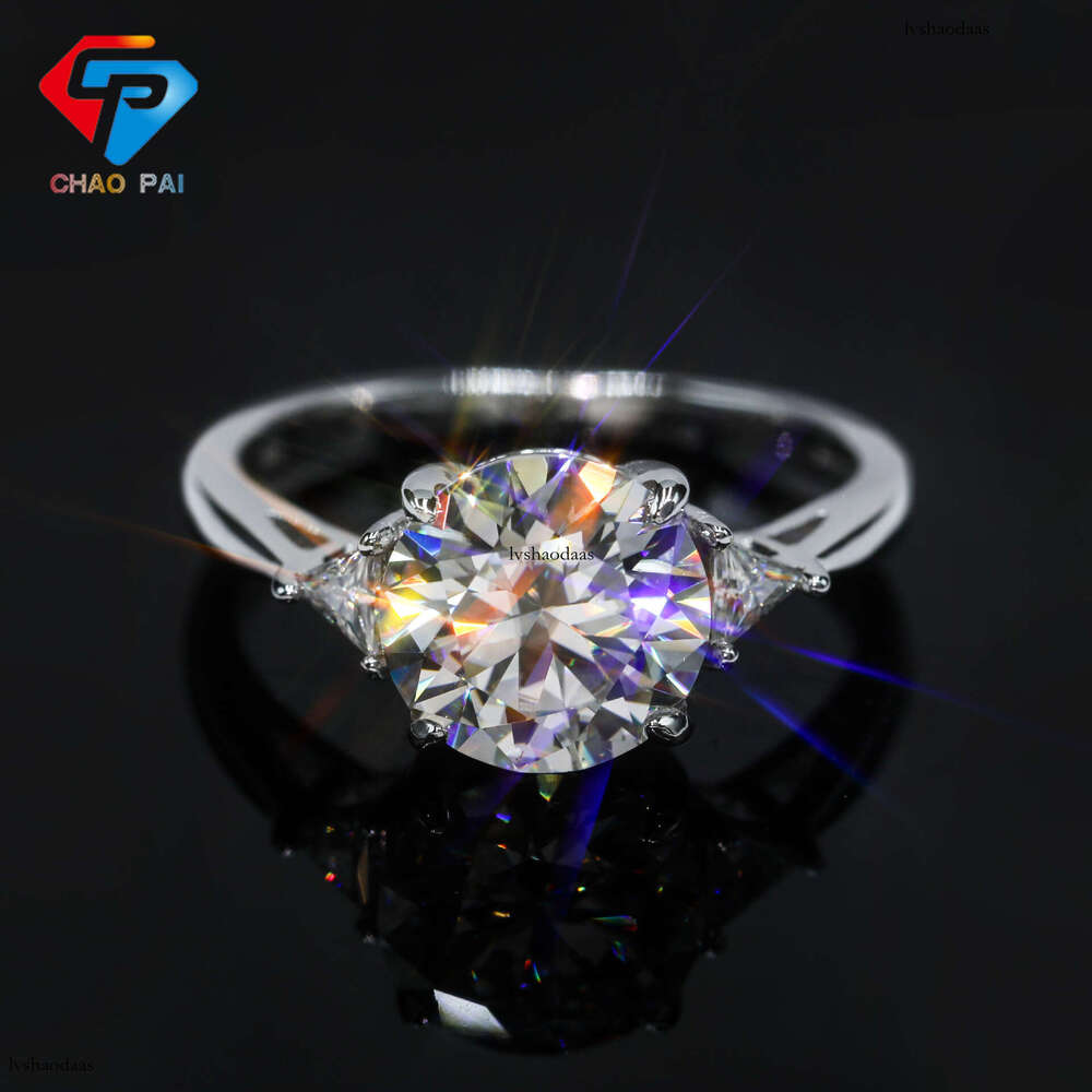 Silver White Gold Light Luxury High-end Elegant Round Hearts Eight Arrows Moissanite 3 ct Women's Ring