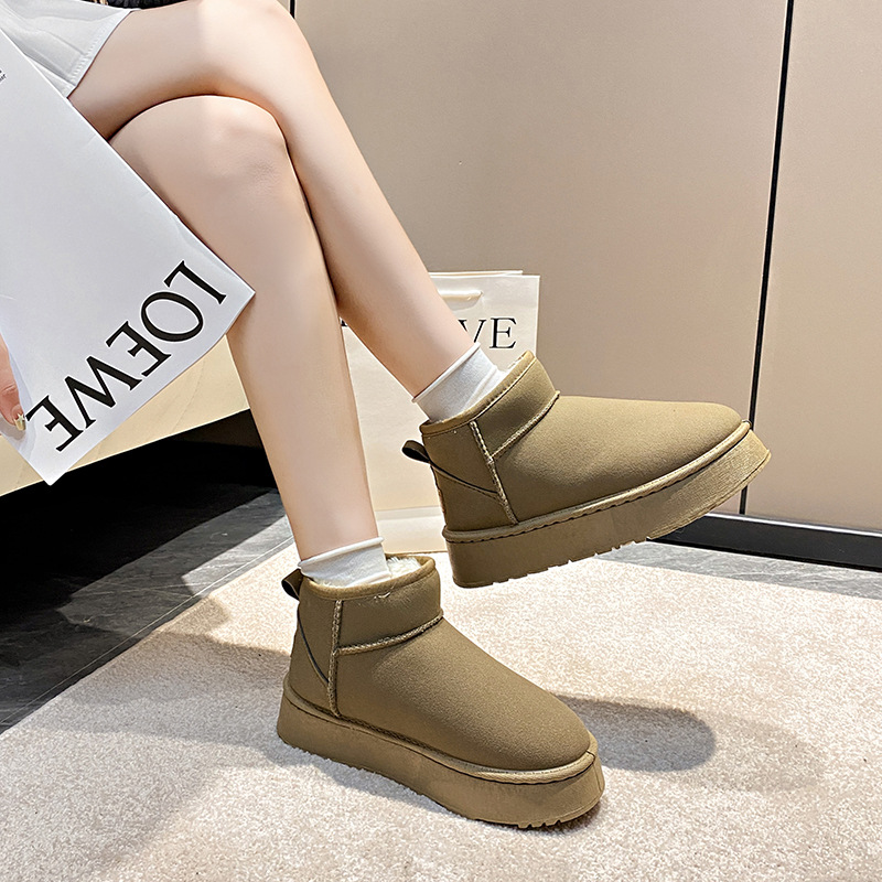 new Free delivery designer woman boots Snow boots with short sleeves and plush insulation anti slip cotton boots