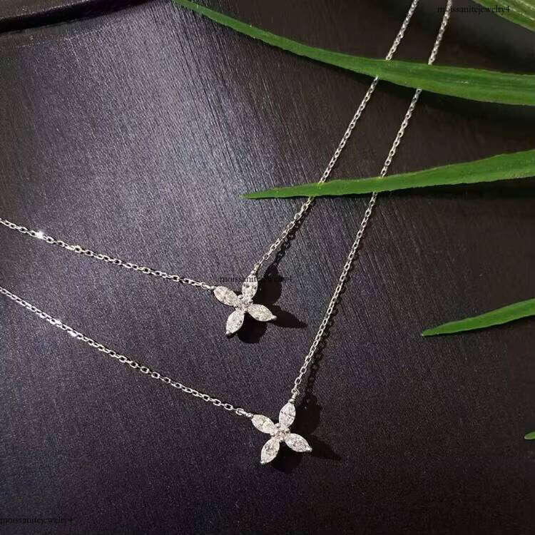 Fine Quality Clover Pendant 14k Real Gold D/VVS Clarity Marquise Moissanite for Women Fashion Jewelry Necklace Gift